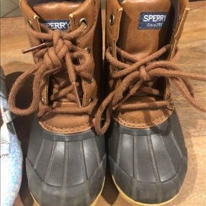 Boys Sperry winter Boots
